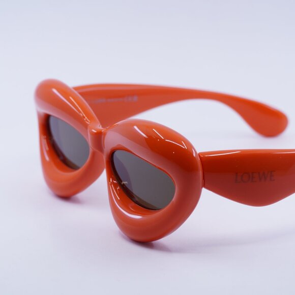 Loewe LW40097I 42E Sunglasses Orange Cat Eye Frame, Brown Lenses main image 4